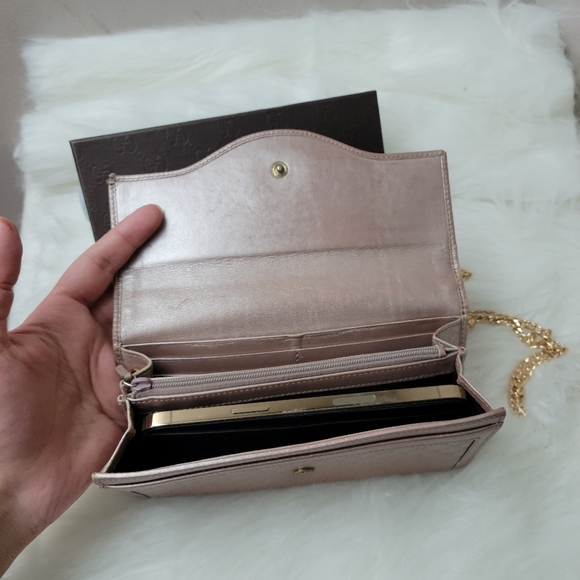 100% Authentic GUCCI interlocking GG wallet - Picture 10 of 16